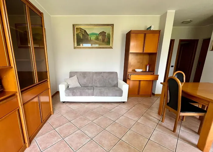 Apartment With Garden And Garage Dongo - Larihome A28