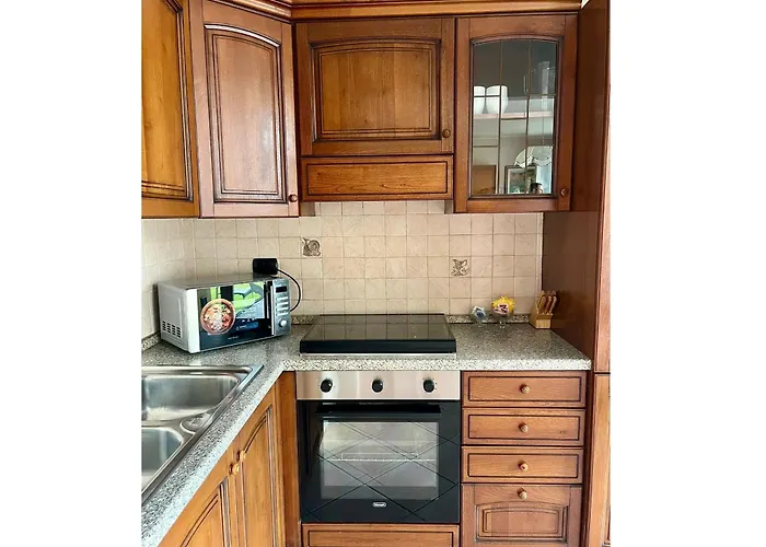 Apartment With Garden And Garage Dongo - Larihome A28