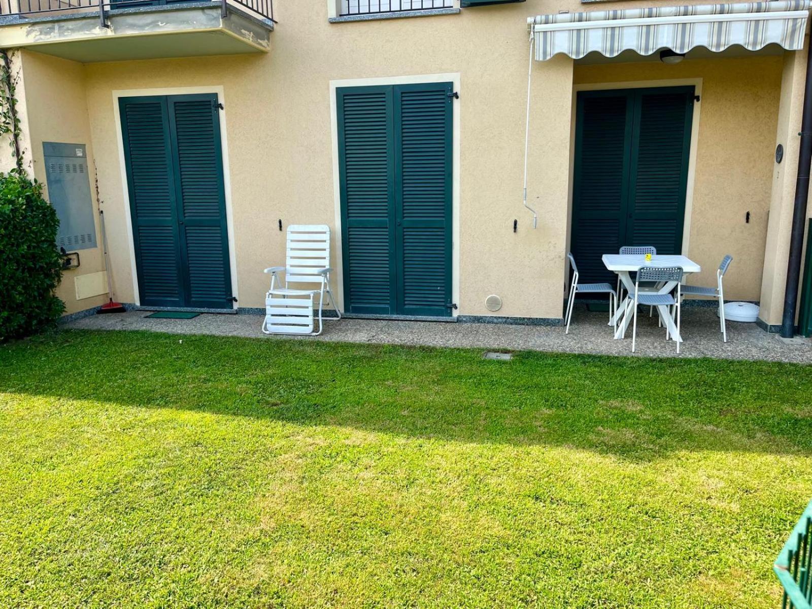 Appartement With Garden And Garage - Larihome A28